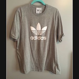 Adidas T-Shirt